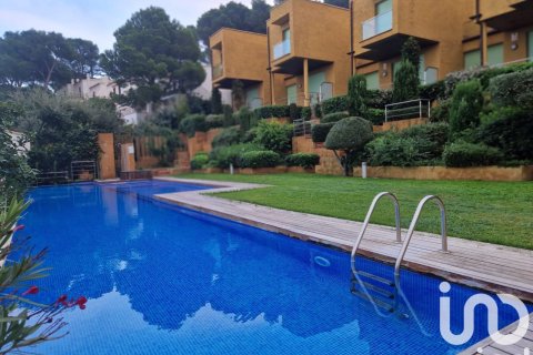 Casa adosada de 4 dormitorios en venta en Begur, Gerona, Cataluña, Spain № 4779 - foto 4