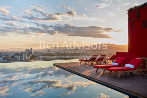 Apartamento de 2 dormitorios en venta en Barcelona, Cataluña, Spain № 2860 - foto 21