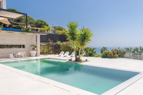 Сasa de 5 dormitorios en venta en Sant Vicenc De Montalt, Barcelona, Cataluña, Spain № 1424 - foto 3