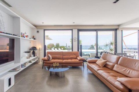 Сasa de 5 dormitorios en venta en Sant Vicenc De Montalt, Barcelona, Cataluña, Spain № 1424 - foto 9