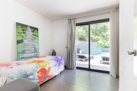 Сasa de 5 dormitorios en venta en Sant Cugat del Vallès, Barcelona, Cataluña, Spain № 1429 - foto 27