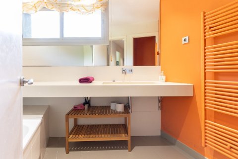 Сasa de 5 dormitorios en venta en Sant Cugat del Vallès, Barcelona, Cataluña, Spain № 1429 - foto 28
