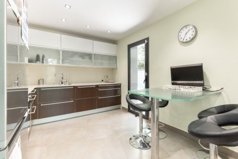Сasa de 5 dormitorios en venta en Sant Cugat del Vallès, Barcelona, Cataluña, Spain № 1429 - foto 14