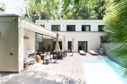 Сasa de 5 dormitorios en venta en Sant Cugat del Vallès, Barcelona, Cataluña, Spain № 1429 - foto 2