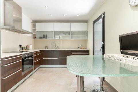 Сasa de 5 dormitorios en venta en Sant Cugat del Vallès, Barcelona, Cataluña, Spain № 1429 - foto 13
