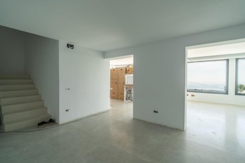 Сasa de 5 dormitorios en venta en Alella, Barcelona, Cataluña, Spain № 1428 - foto 7