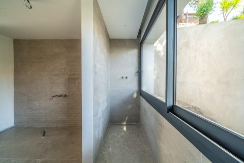 Сasa de 5 dormitorios en venta en Alella, Barcelona, Cataluña, Spain № 1428 - foto 21
