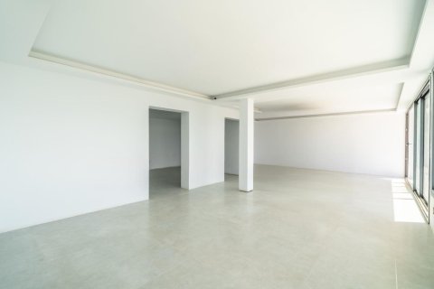 Сasa de 5 dormitorios en venta en Alella, Barcelona, Cataluña, Spain № 1428 - foto 4