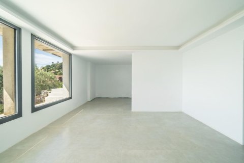 Сasa de 5 dormitorios en venta en Alella, Barcelona, Cataluña, Spain № 1428 - foto 5