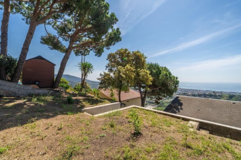 Сasa de 5 dormitorios en venta en Alella, Barcelona, Cataluña, Spain № 1428 - foto 26
