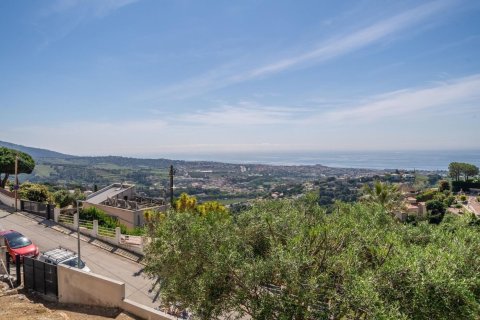Сasa de 5 dormitorios en venta en Alella, Barcelona, Cataluña, Spain № 1428 - foto 24