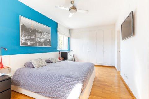 Сasa de 4 dormitorios en venta en Sant Cugat del Vallès, Barcelona, Cataluña, Spain № 1430 - foto 24