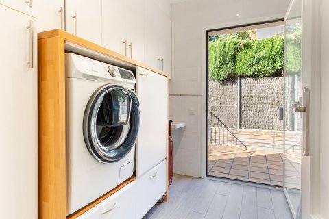 Сasa de 4 dormitorios en venta en Sant Cugat del Vallès, Barcelona, Cataluña, Spain № 1430 - foto 14