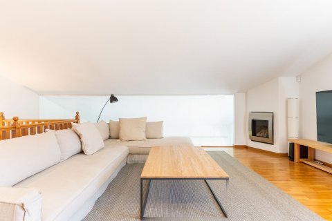 Сasa de 4 dormitorios en venta en Sant Cugat del Vallès, Barcelona, Cataluña, Spain № 1430 - foto 15