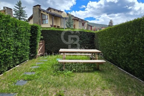 Сasa de 4 dormitorios en alquiler en Cataluña, Spain № 8002 - foto 4