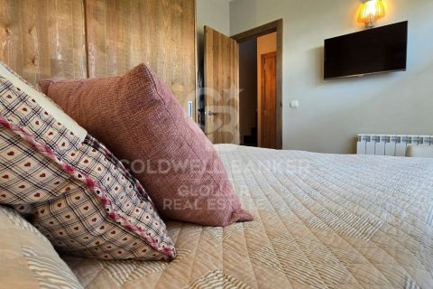 Сasa de 3 dormitorios en alquiler en Gerona, Cataluña, Spain № 8001 - foto 18