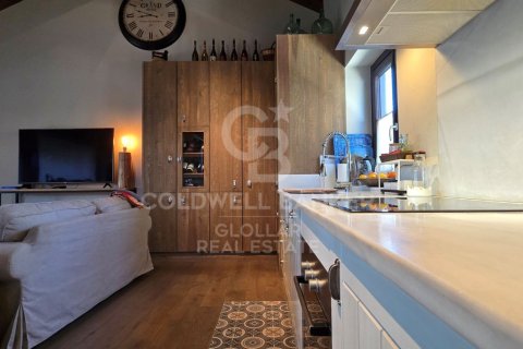 Сasa de 3 dormitorios en alquiler en Gerona, Cataluña, Spain № 8001 - foto 10
