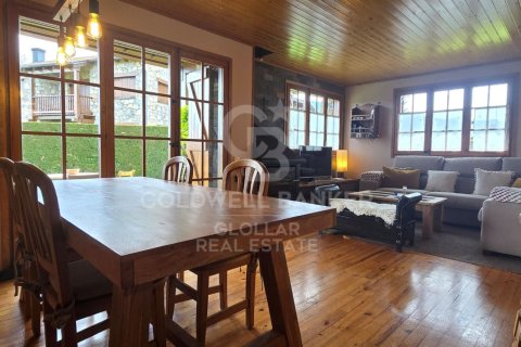 Apartamento de 3 dormitorios en alquiler en Cataluña, Spain № 8005 - foto 4