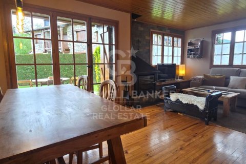 Apartamento de 3 dormitorios en alquiler en Cataluña, Spain № 8005 - foto 5