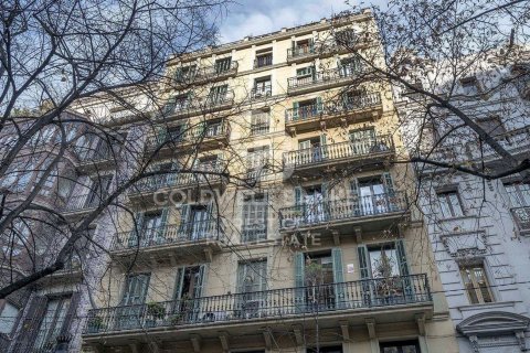 130 sq.m. office for rent in Barcelona, Catalonia, Spain № 7999 - photo 2