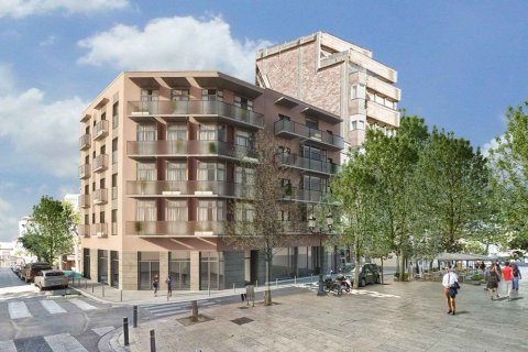 Just Oliveres l'Hospitalet en Barcelona № 2998