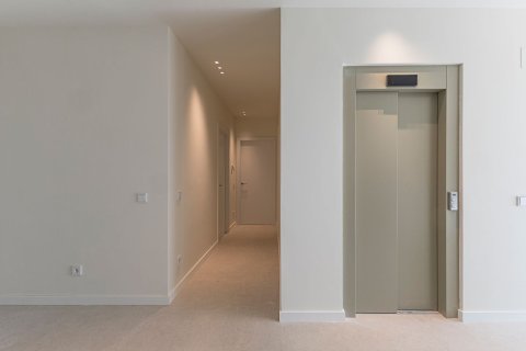 Сasa de 5 dormitorios en venta en Sitges, Barcelona, Cataluña, Spain № 6471 - foto 27