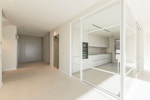 Сasa de 5 dormitorios en venta en Sitges, Barcelona, Cataluña, Spain № 6471 - foto 25