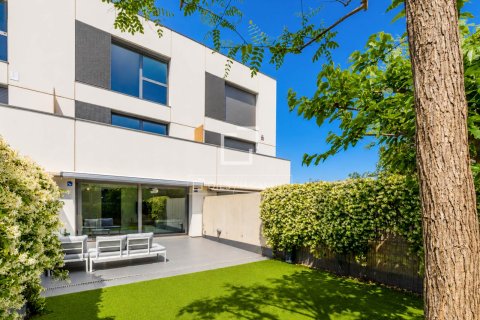 4 bedrooms villa for sale in Sitges, Barcelona, Catalonia, Spain № 7129 - photo 9