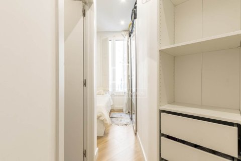 3 bedrooms apartment for sale in Barcelona, Catalonia, Spain № 7127 - photo 7