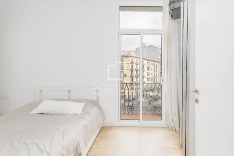 3 bedrooms apartment for sale in Barcelona, Catalonia, Spain № 7127 - photo 22