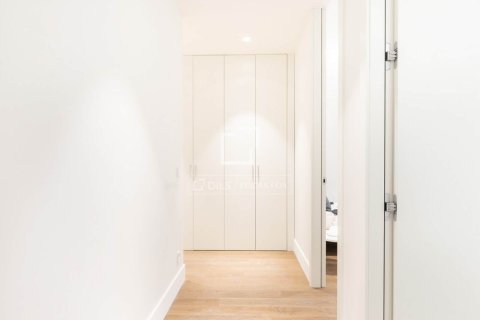 Купить квартиру в Барселона, Испания с 3 спальни, 148м², № 7128 - фото 16