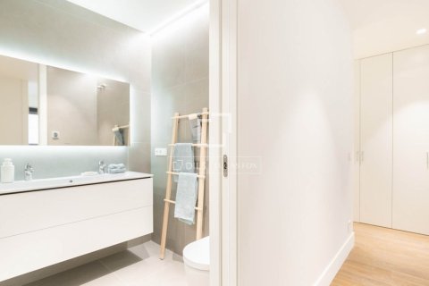 Купить квартиру в Барселона, Испания с 3 спальни, 148м², № 7128 - фото 8