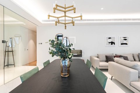 Купить квартиру в Барселона, Испания с 3 спальни, 148м², № 7128 - фото 23