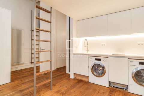Купить квартиру в Барселона, Испания с 4 спальни, 226м², № 7125 - фото 20