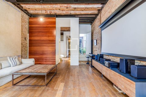 Купить квартиру в Барселона, Испания с 4 спальни, 226м², № 7125 - фото 3