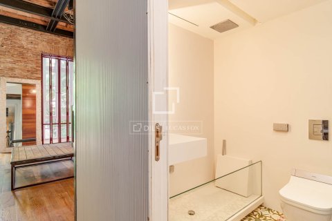 Купить квартиру в Барселона, Испания с 4 спальни, 226м², № 7125 - фото 27