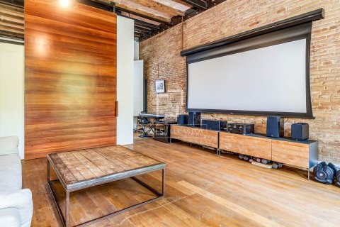 Купить квартиру в Барселона, Испания с 4 спальни, 226м², № 7125 - фото 15