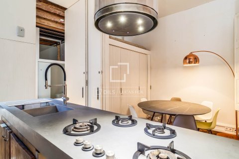 Купить квартиру в Барселона, Испания с 4 спальни, 226м², № 7125 - фото 8
