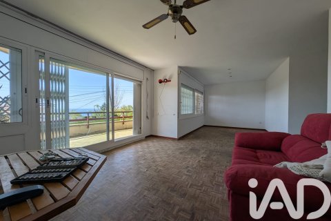 Casa adosada de 5 dormitorios en venta en El Masnou, Barcelona, Cataluña, Spain № 7414 - foto 23