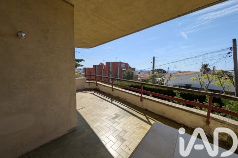 Casa adosada de 5 dormitorios en venta en El Masnou, Barcelona, Cataluña, Spain № 7414 - foto 20