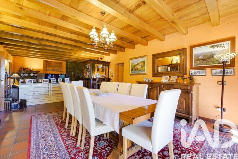 Купить дом в Амер, Испания с 6 спален, 720м², № 7412 - фото 5