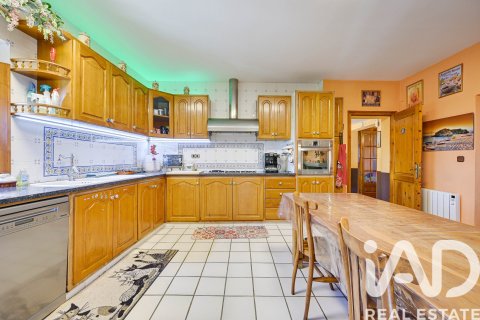 Купить дом в Амер, Испания с 6 спален, 720м², № 7412 - фото 6