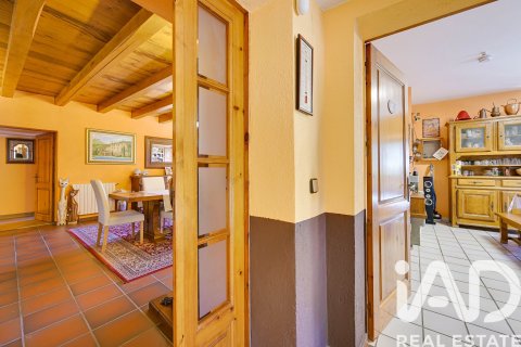 Купить дом в Амер, Испания с 6 спален, 720м², № 7412 - фото 9
