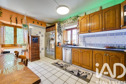Купить дом в Амер, Испания с 6 спален, 720м², № 7412 - фото 7