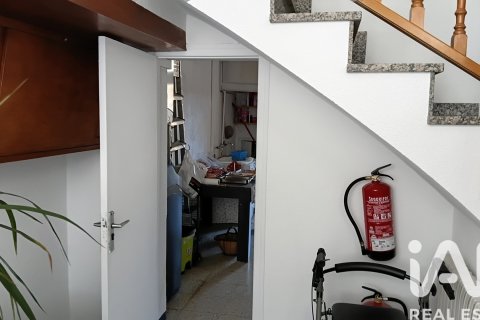 522 sq.m. villa for sale in Olot, Girona, Catalonia, Spain № 7417 - photo 16