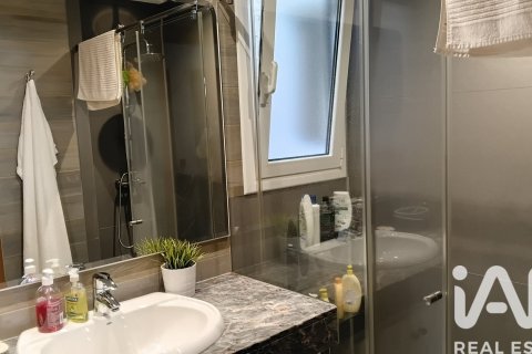 522 sq.m. villa for sale in Olot, Girona, Catalonia, Spain № 7417 - photo 4