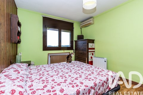 Сasa de 6 dormitorios en venta en La Roca del Vallès, Barcelona, Cataluña, Spain № 7418 - foto 3