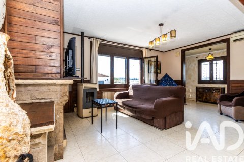 Сasa de 6 dormitorios en venta en La Roca del Vallès, Barcelona, Cataluña, Spain № 7418 - foto 22