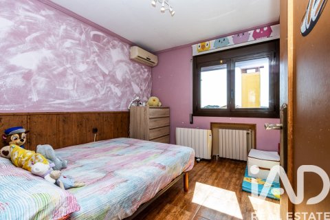 Сasa de 6 dormitorios en venta en La Roca del Vallès, Barcelona, Cataluña, Spain № 7418 - foto 6