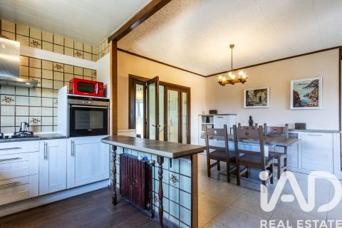 Сasa de 6 dormitorios en venta en La Roca del Vallès, Barcelona, Cataluña, Spain № 7418 - foto 17